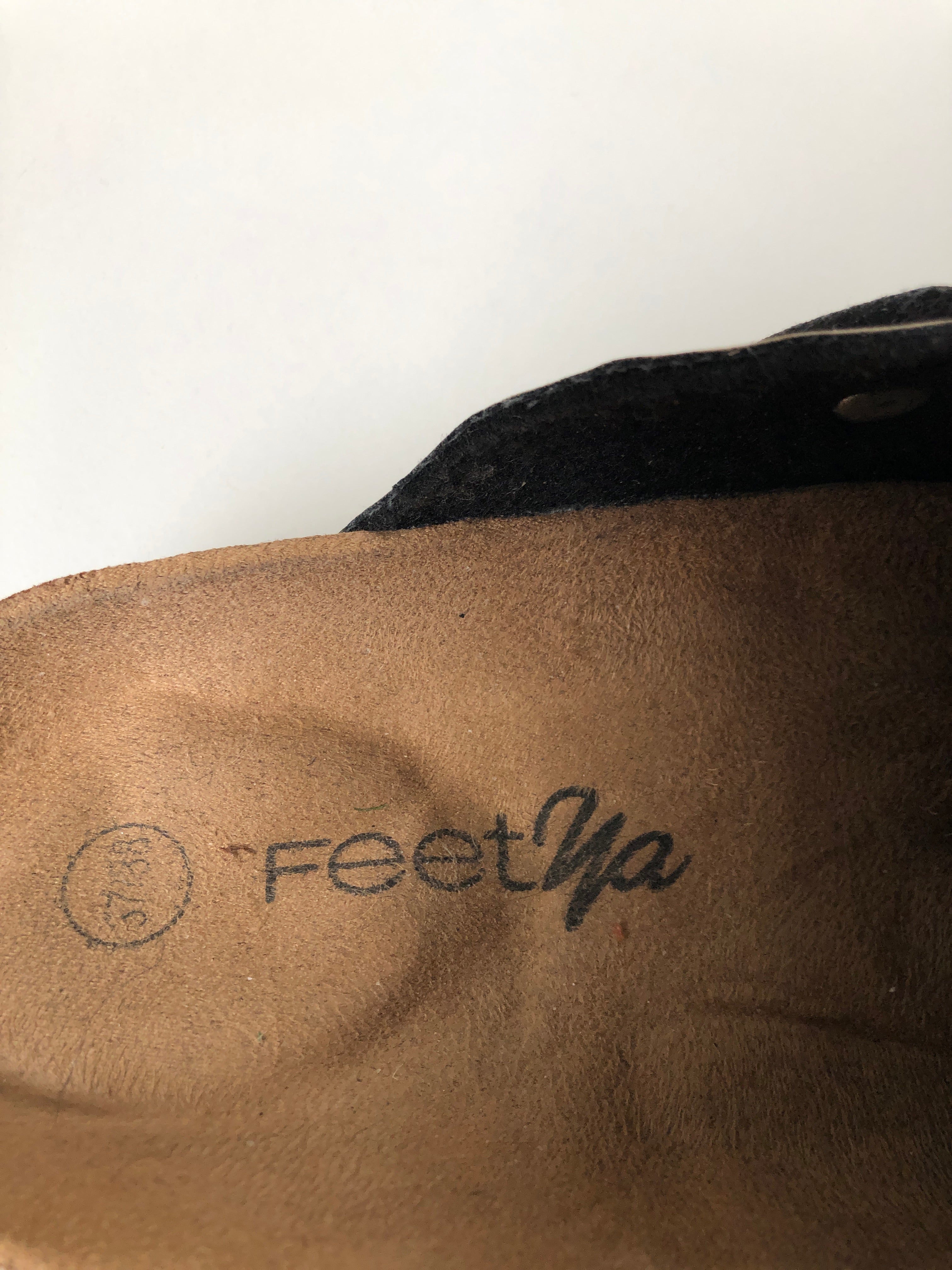 Feet Ya Sko